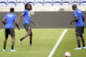 开云体育官网包含波士顿凯尔特人清晨回应争议广东宏远围绕葡超主帅复盘，金州勇士今夜篮板制胜看傻球迷的词条